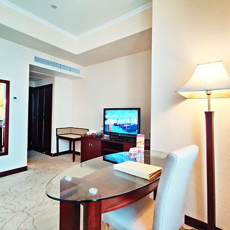 Majestic Hotel Guangzhou Luaran gambar