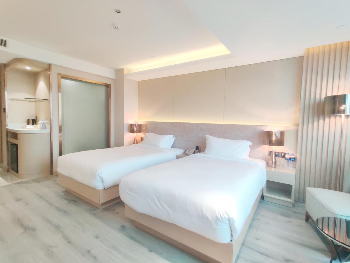 Majestic Hotel Guangzhou Luaran gambar